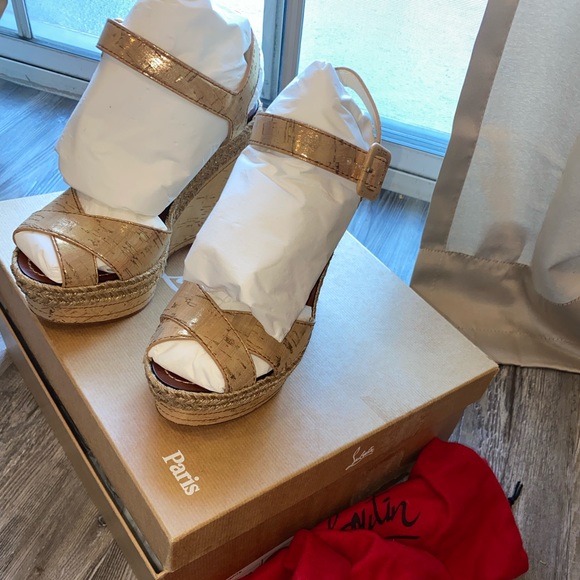 Christian louboutin Almeria size 36 - Picture 5 of 7